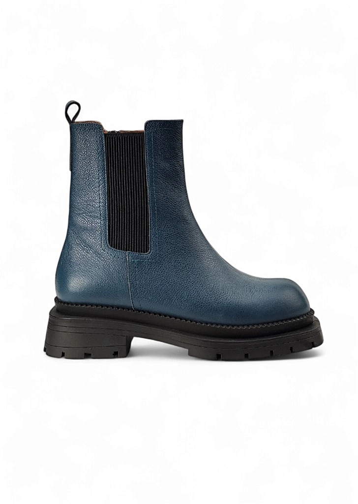 بوت چرم زنانه WS4067