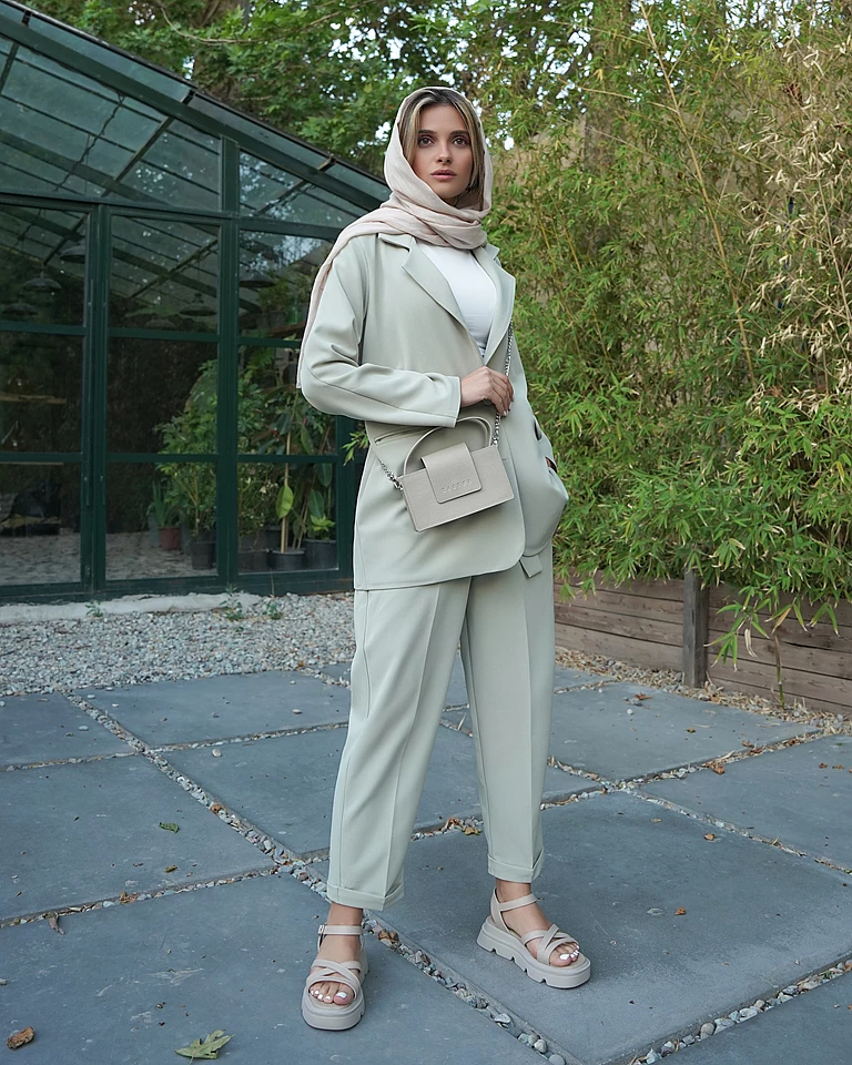 صندل چرم زنانه ws51020