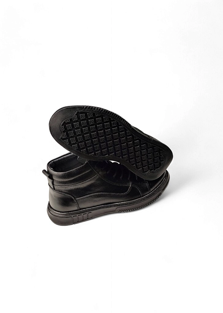 بوت چرم مردانه S4062