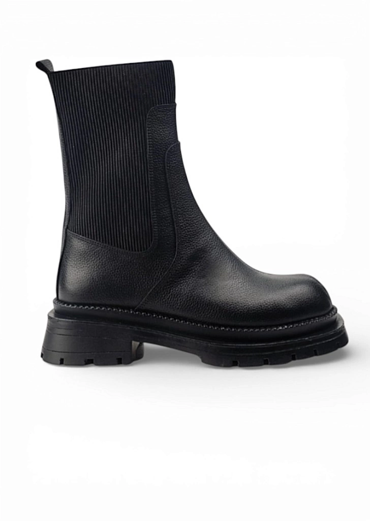 بوت چرم زنانه WS4077