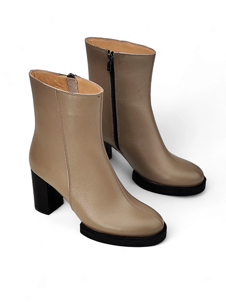 نیم بوت چرم زنانه Ws4006