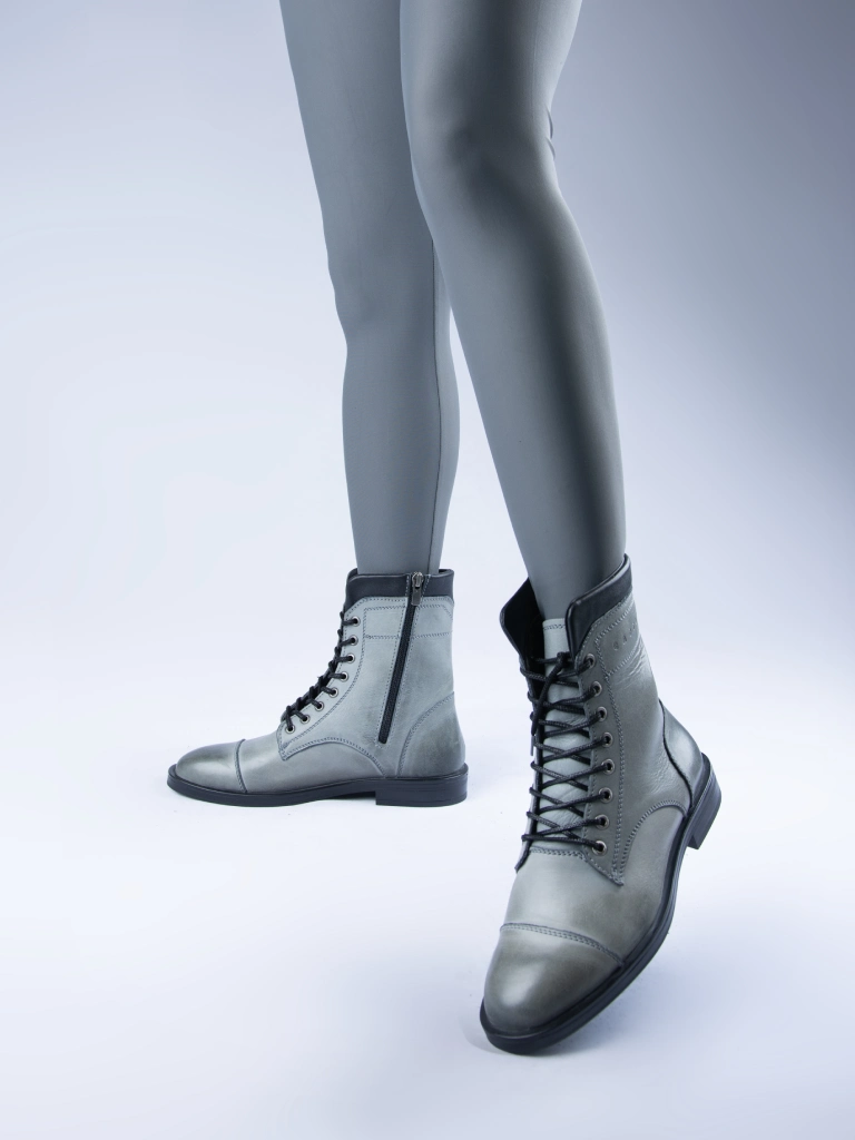 نیم بوت چرم اسپرت WS4028