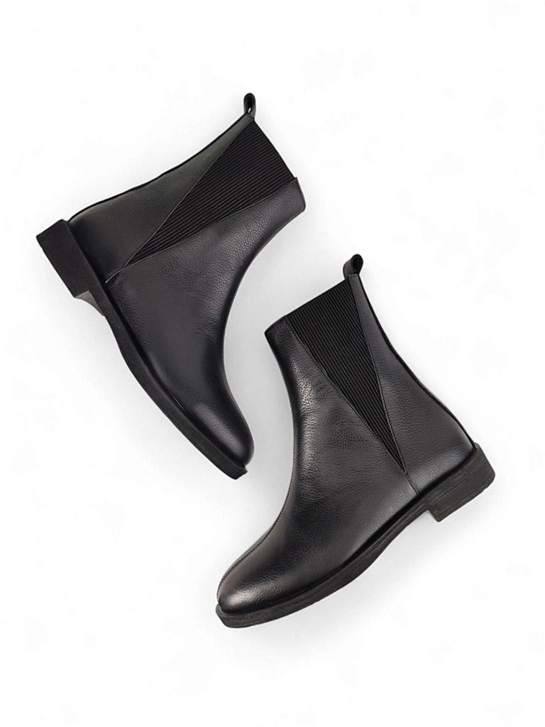 بوت چرم زنانه WS4050