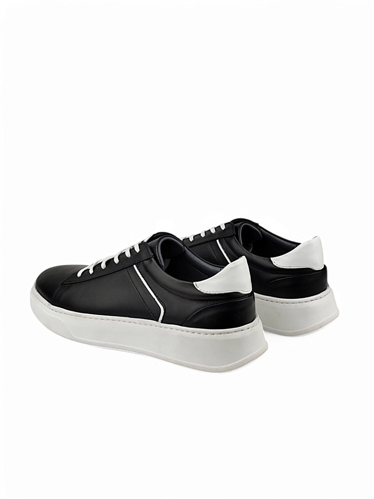 کفش اسپرت چرم مردانه S1042