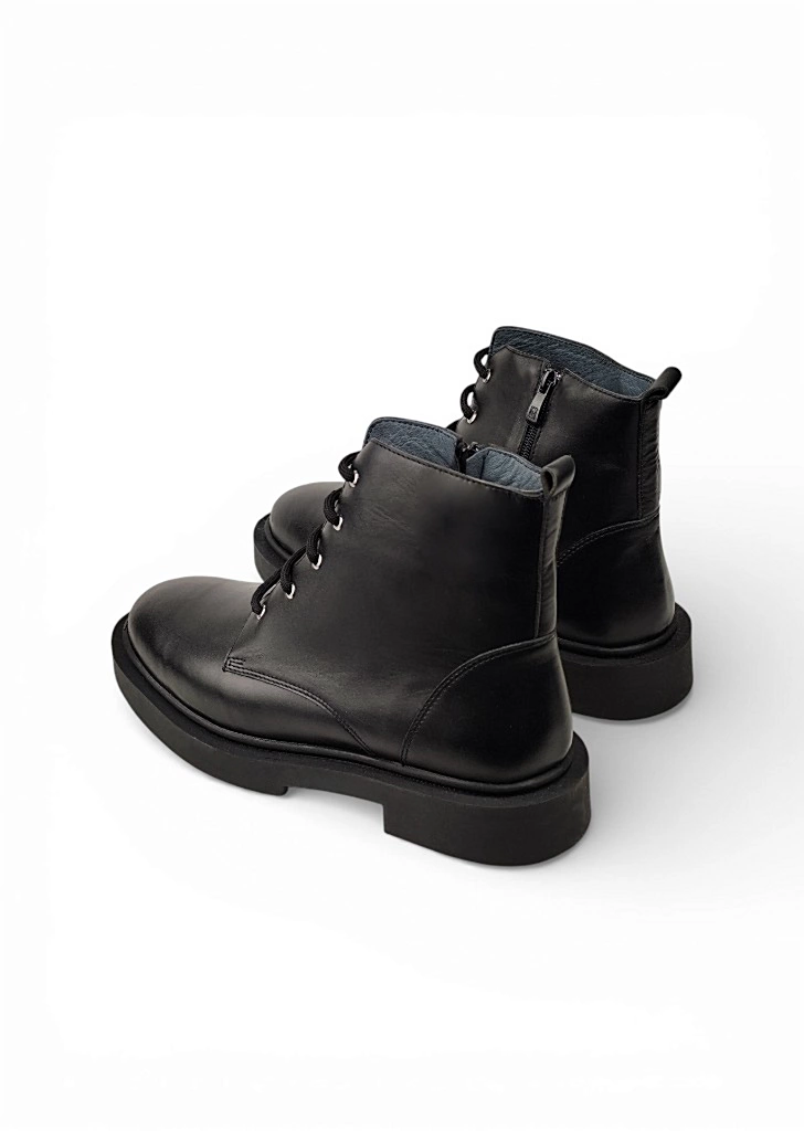 بوت چرم مردانه s4059